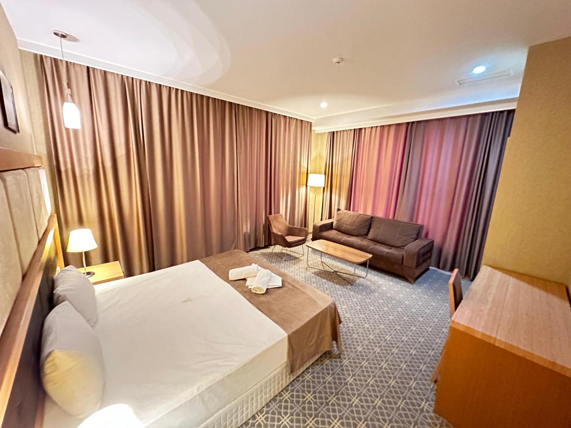 Gm City Hotel バクー エクステリア 写真
