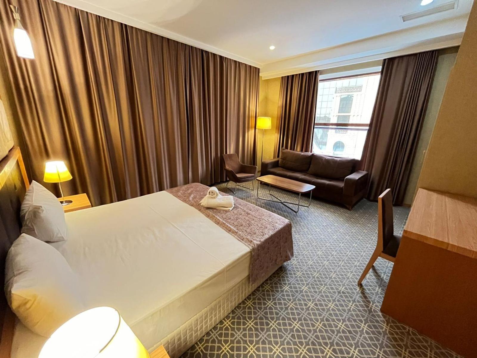 Gm City Hotel バクー 部屋 写真
